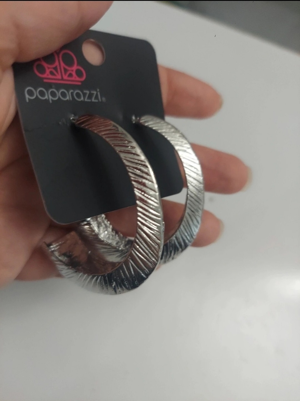paparazzi Silver Textured Hoop Hair Clips